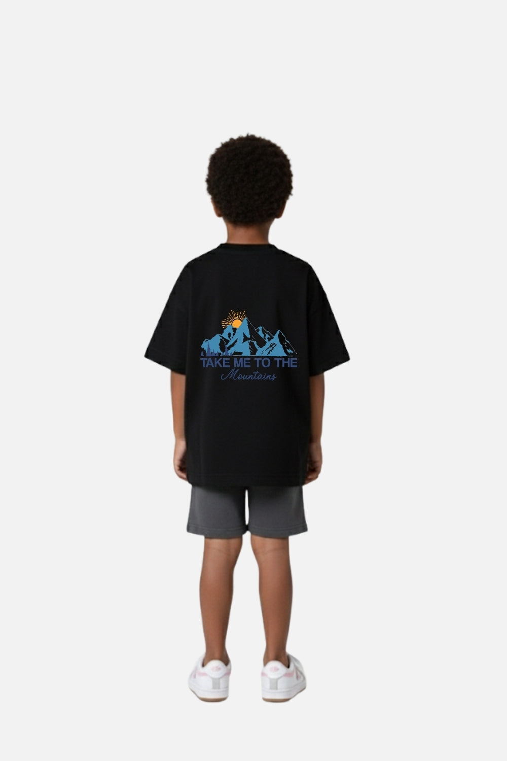 Camiseta Oversized Infantil - TAKE ME TO THE MOUNTAIS